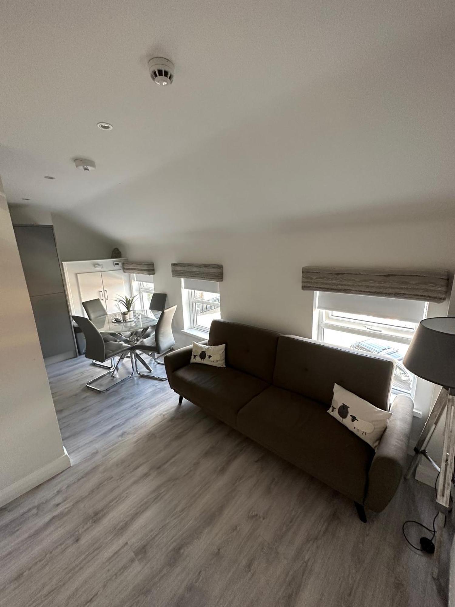 Westland Suites - Stylish, Modern, Elegant, Central Apartments A Лондондеррі Екстер'єр фото
